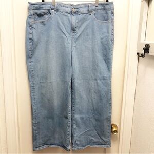 Torrid Perfect Wide Leg Vintage Stretch Jeans Light Wash Size 22S